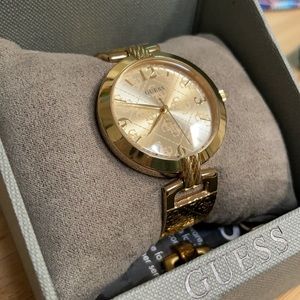 Guess gold watch, brand new